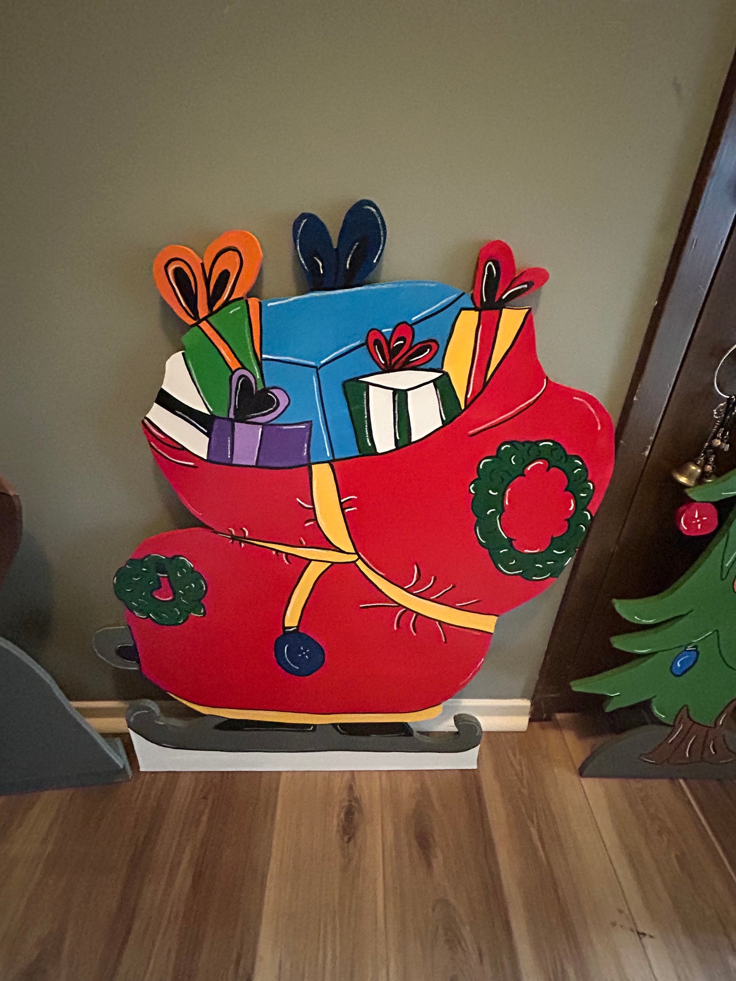 Santa’s /Grinch sleigh