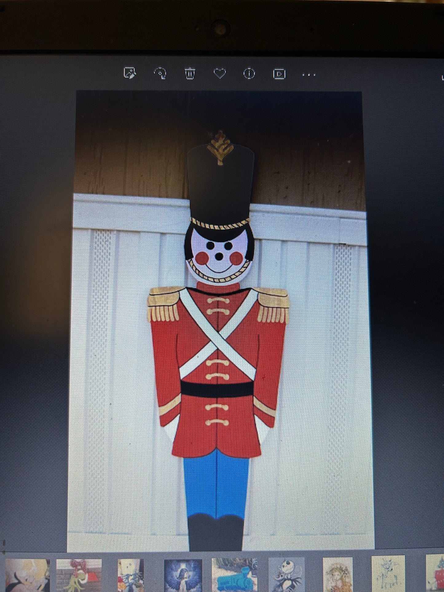 Toy soldiers wood displays 36 in