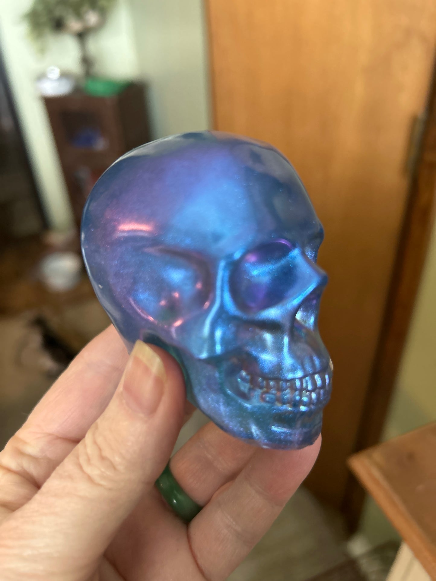 Resin skull medium metallic teal blue