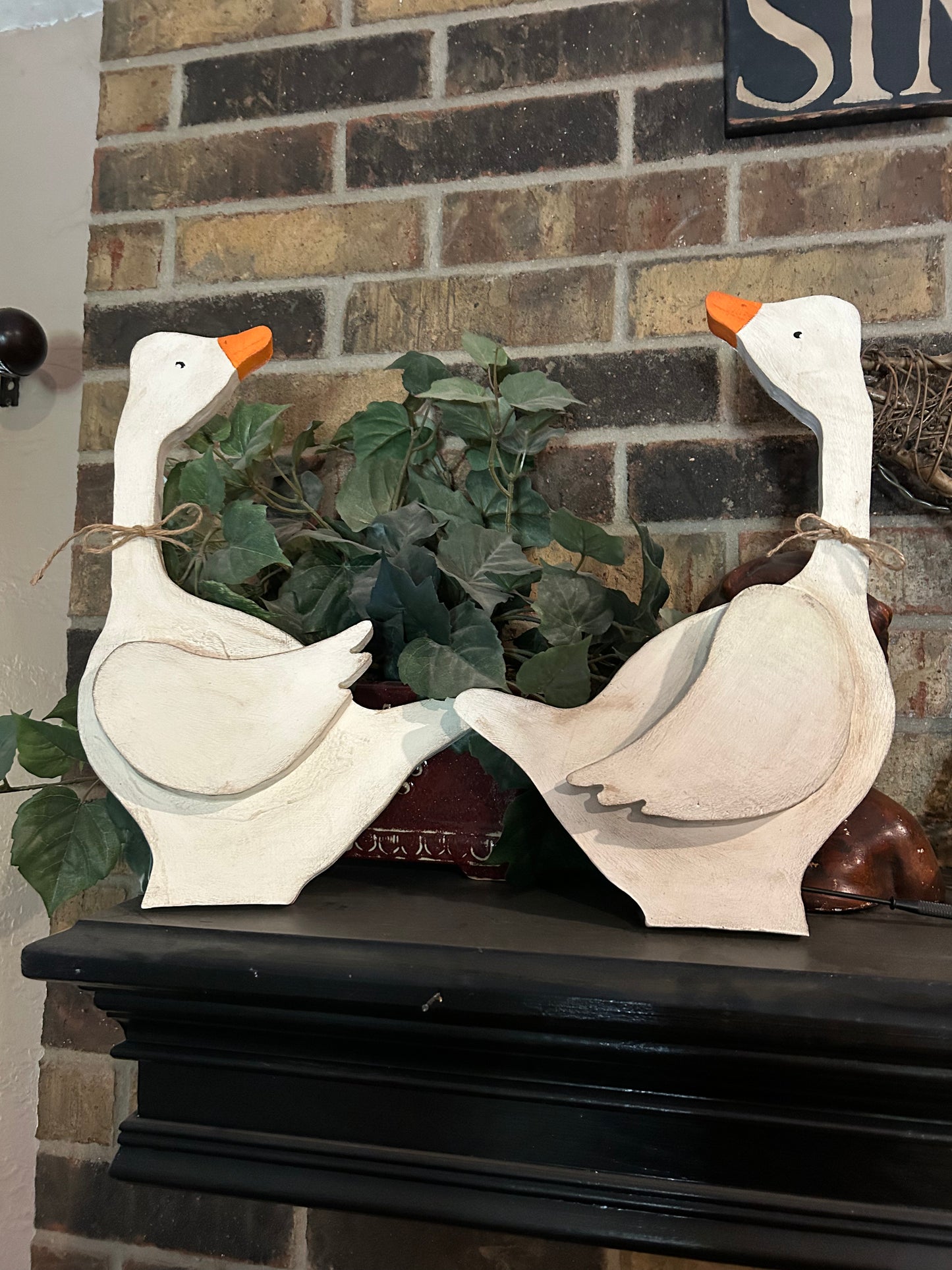 Country Farmhouse Wood geese