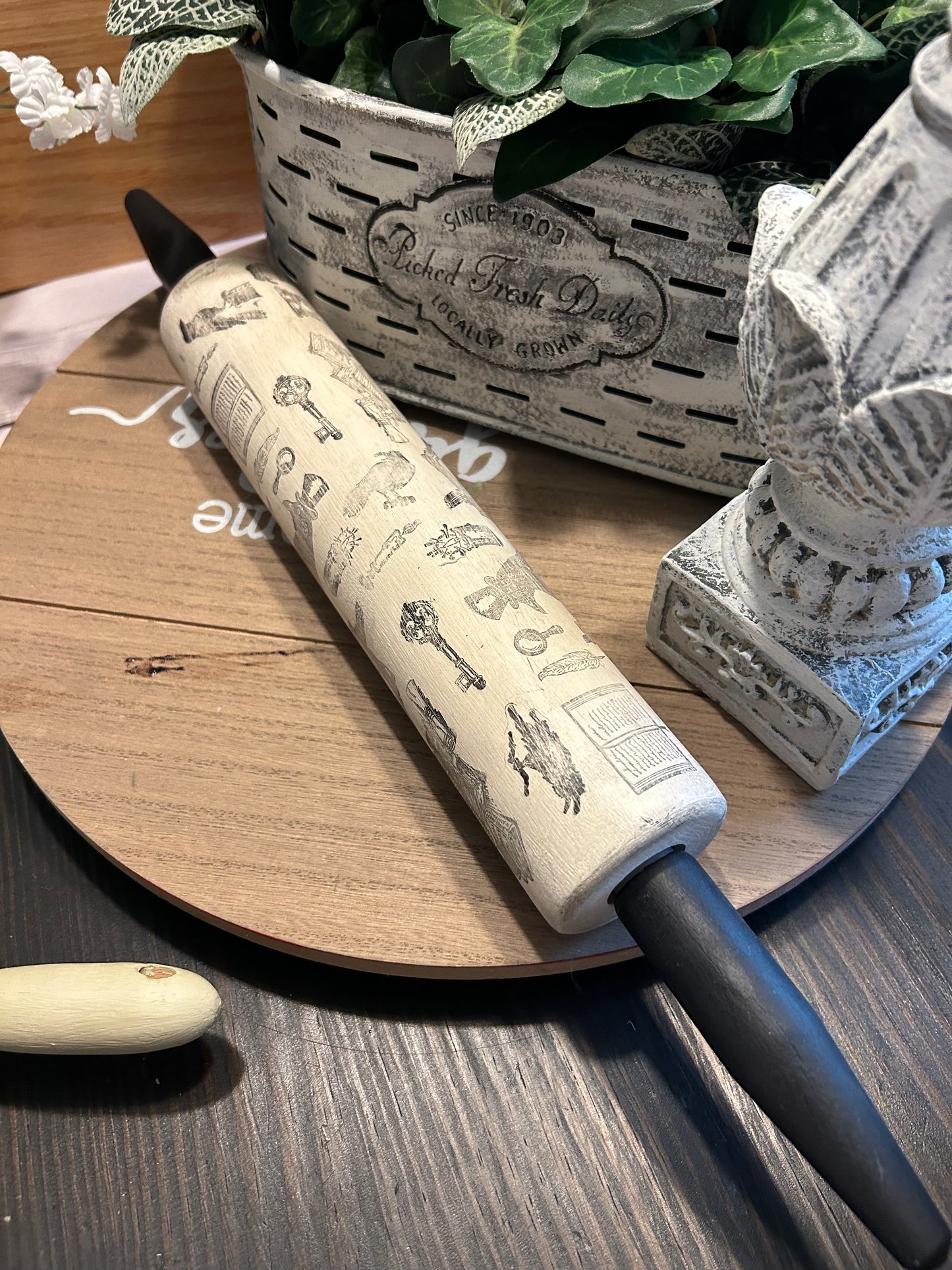 Rolling pin Gothic Black birds crow decor