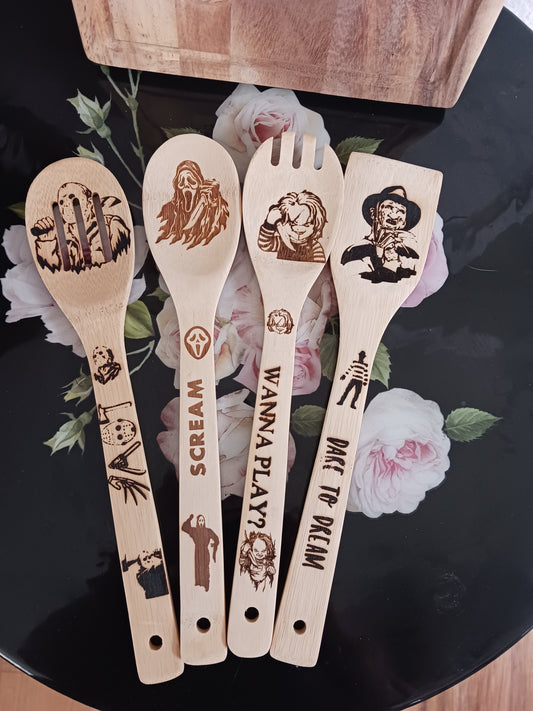 Horror utensils set