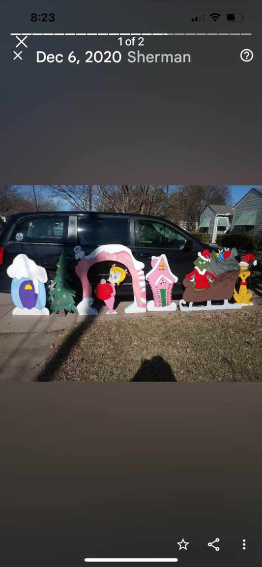 Grinch Christmas theme set 7 pcs yard art