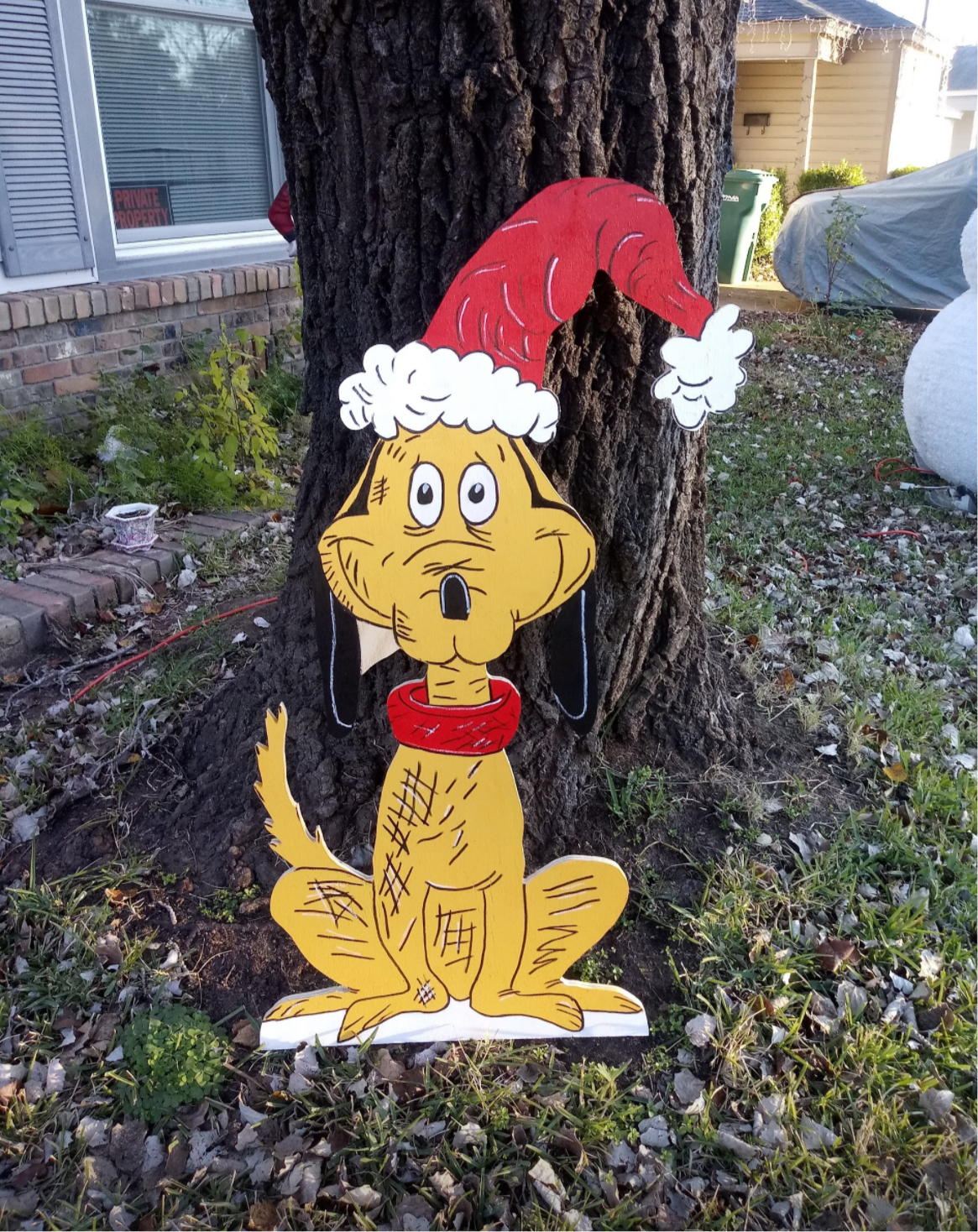 Grinch Christmas theme set 7 pcs yard art