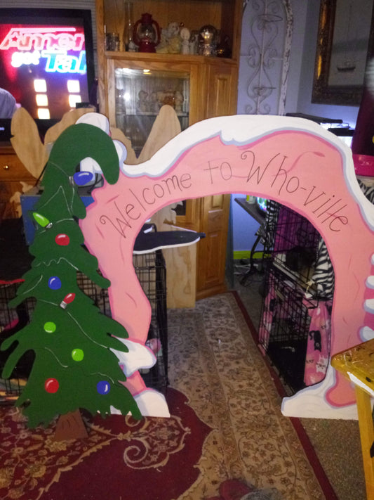 Whoville Arch Grinch Christmas prop