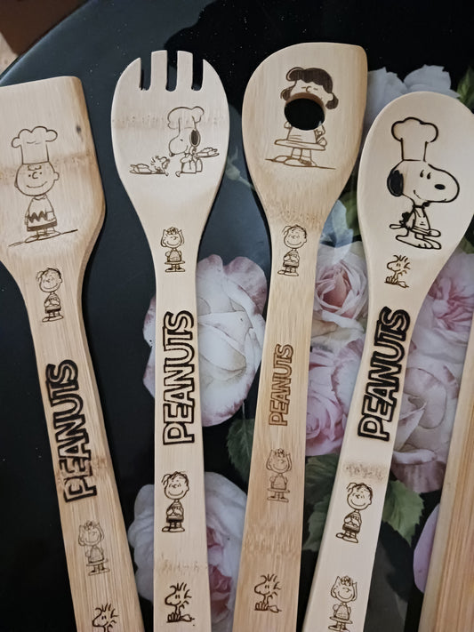 Peanuts Gang Kitchen utensils set 4