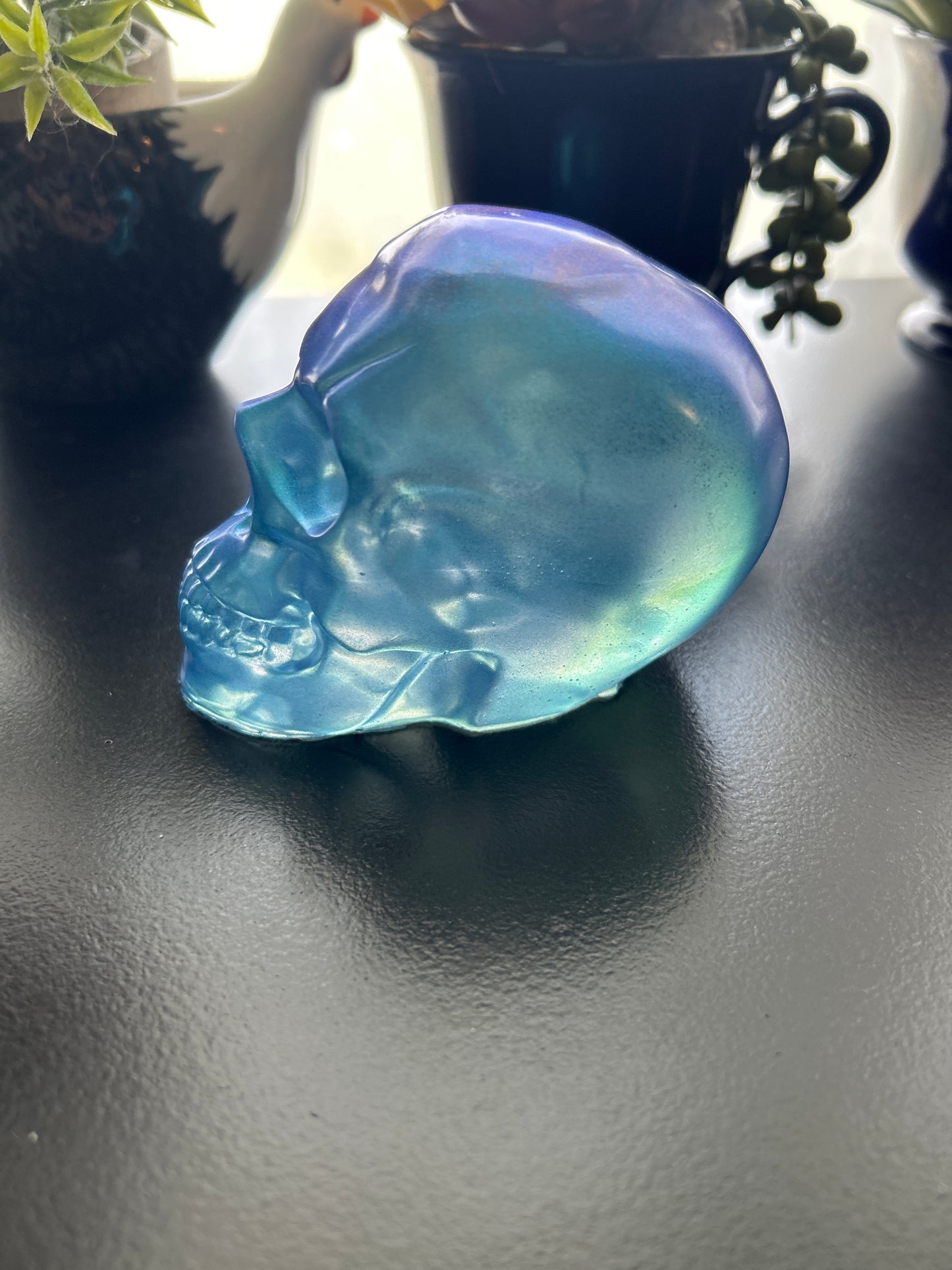 Skull blue metallic teal color resin