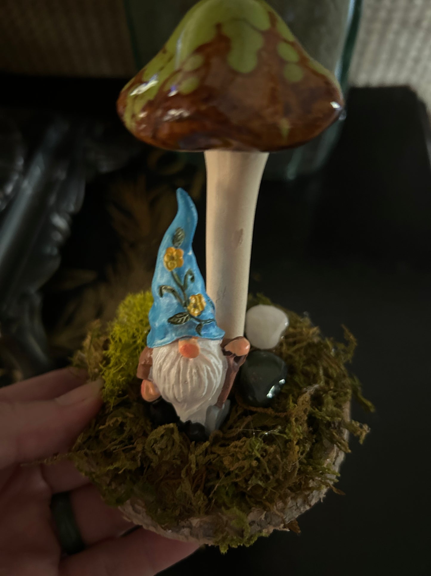 Gnome with hat with mushroom with crystals