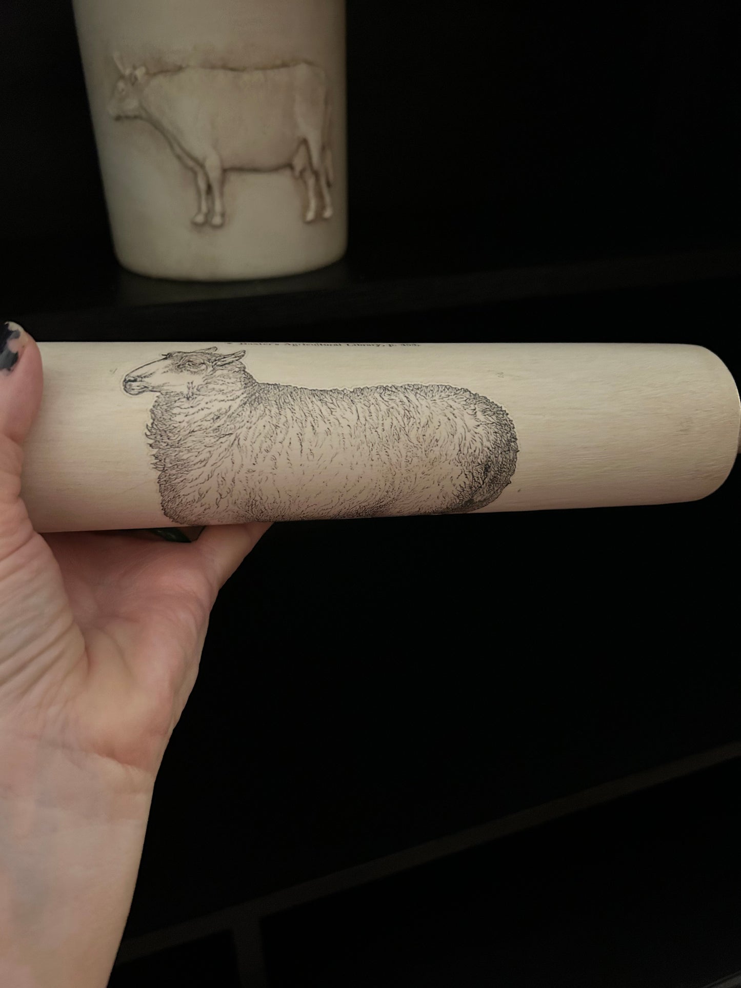 Farmhouse sheep rolling pen