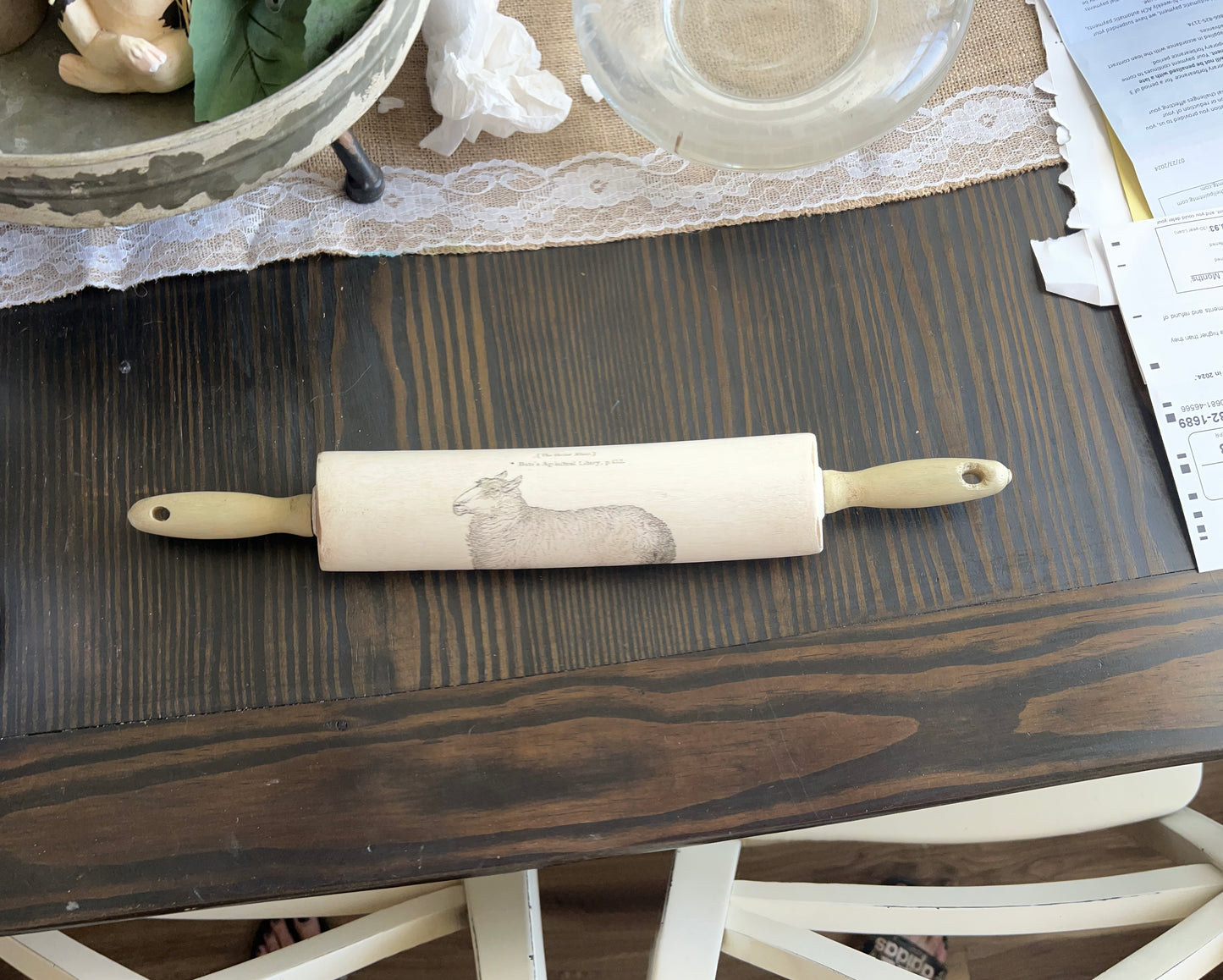 Farmhouse sheep rolling pen