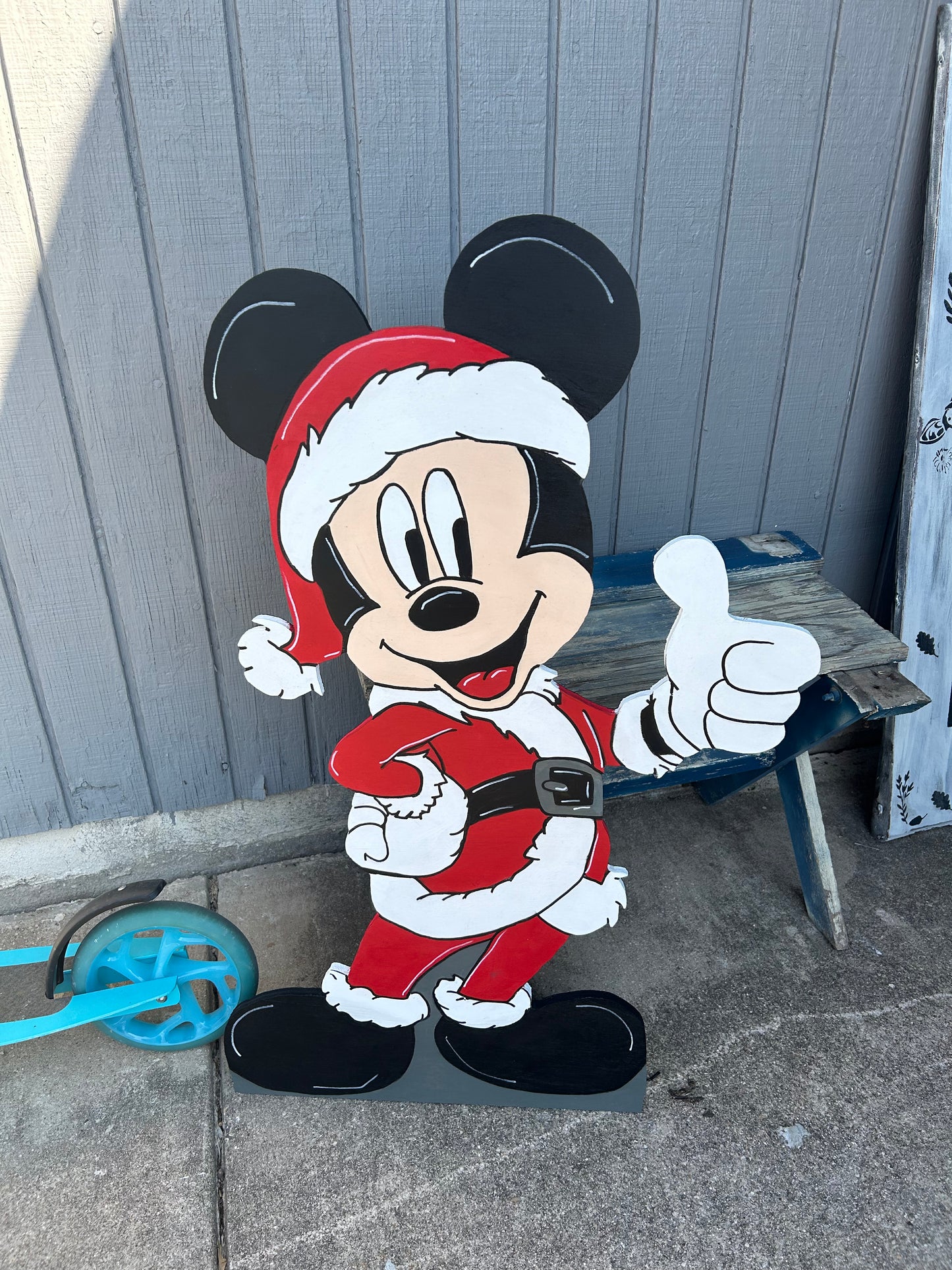 Mickey Mouse, Santa Claus, Christmas display